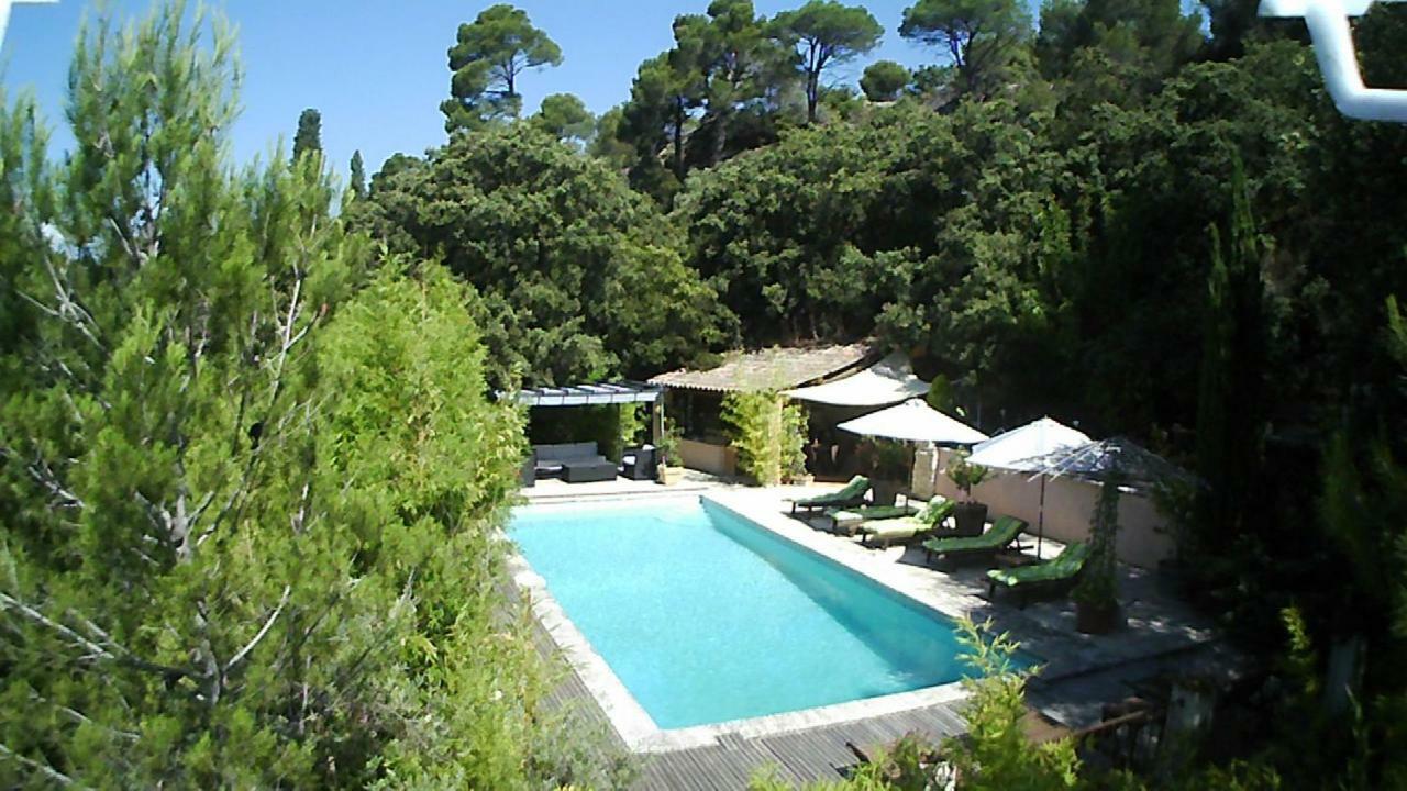 Les 3 Saisons Bed & Breakfast Cucuron Exterior photo