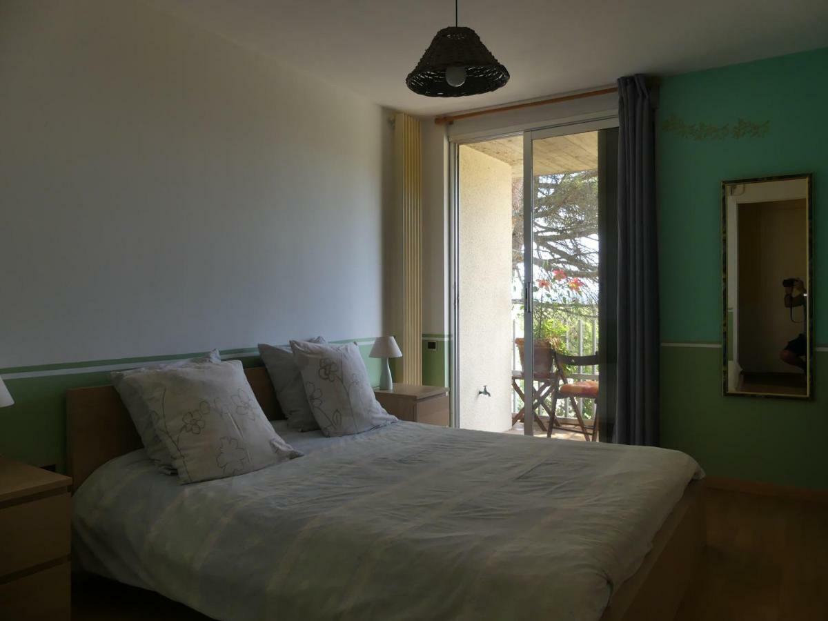 Les 3 Saisons Bed & Breakfast Cucuron Exterior photo